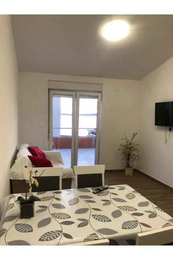 Beach Front Paradise Apartment Sukošan エクステリア 写真