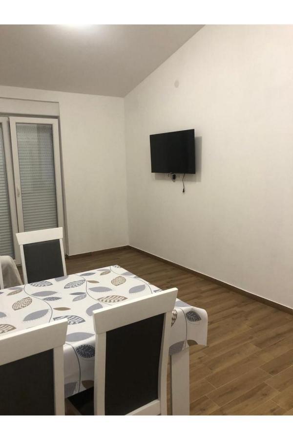 Beach Front Paradise Apartment Sukošan エクステリア 写真
